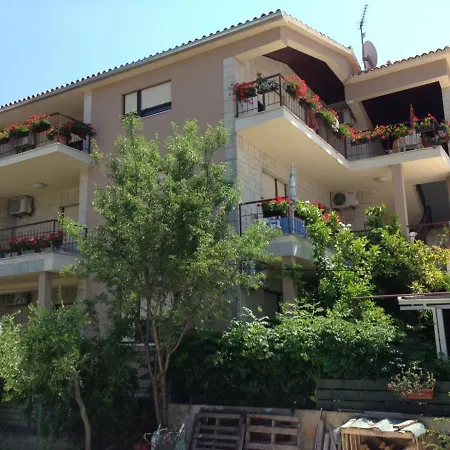 In With Balcony, Air Conditioning, Wifi 5188-2 Sukošan