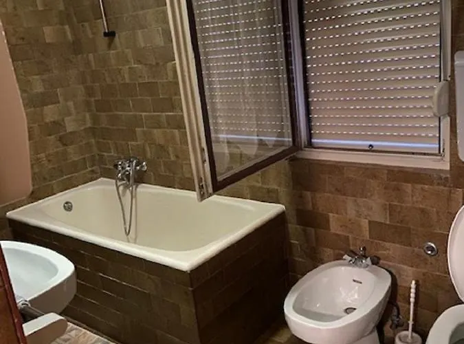 In With Balcony, Air Conditioning, Wifi 5188-2